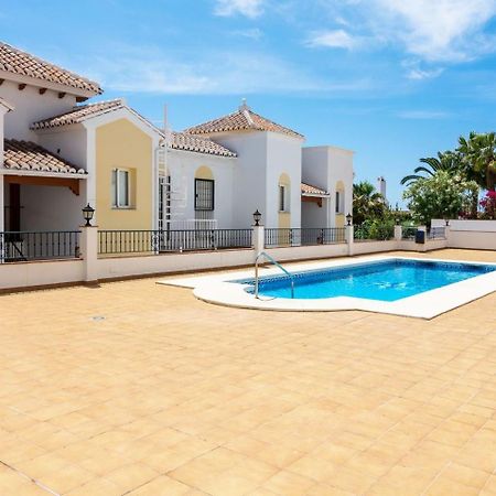 Apartamento Chimenea Playa - 2 Dormitorios Y Terraza 네르하 외부 사진
