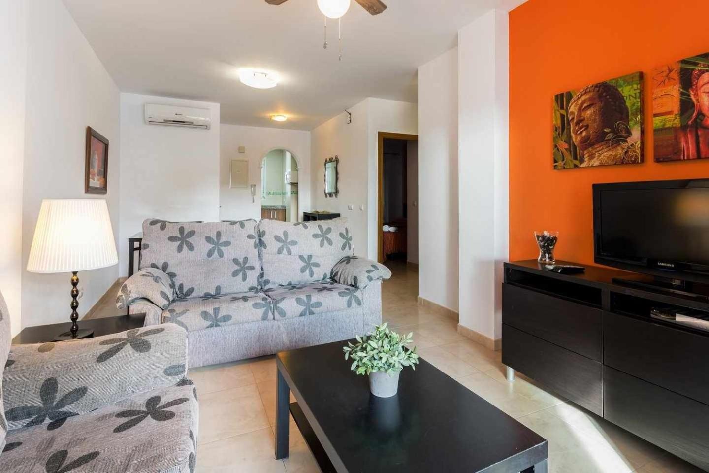 Apartamento Chimenea Playa - 2 Dormitorios Y Terraza 네르하 외부 사진